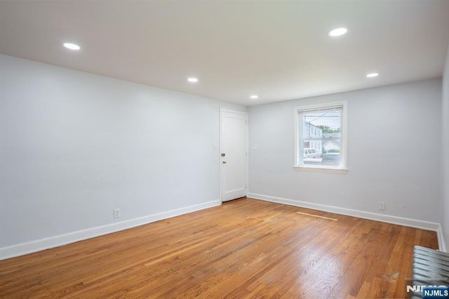 18 E 7th Street 1, Clifton, NJ 07011