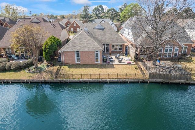 1022 BOATHOOK LN, Cordova, TN 38018