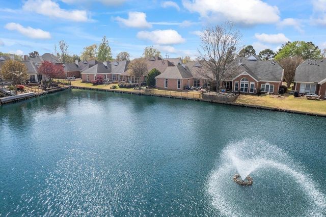 1022 BOATHOOK LN, Cordova, TN 38018