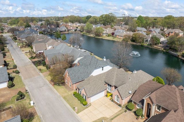 1022 BOATHOOK LN, Cordova, TN 38018