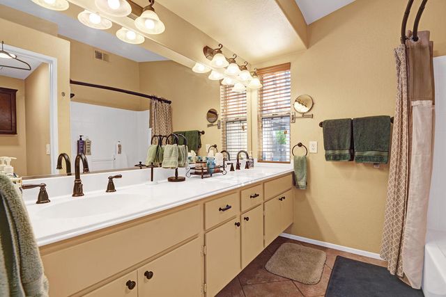 45210 Desert Hills Court, La Quinta, CA 92253