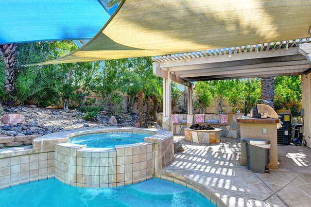 45210 Desert Hills Court, La Quinta, CA 92253