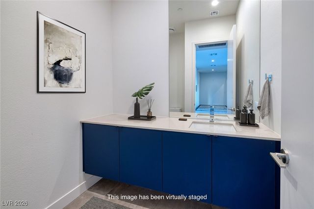 25 Falling Ridge Lane, Henderson, NV 89011