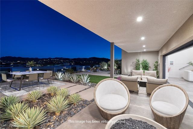 25 Falling Ridge Lane, Henderson, NV 89011