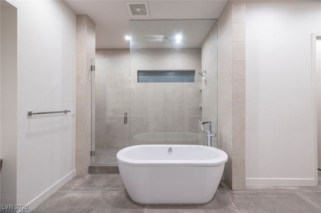 25 Falling Ridge Lane, Henderson, NV 89011