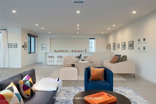 25 Falling Ridge Lane, Henderson, NV 89011