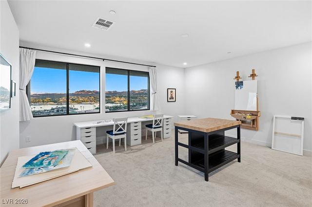 25 Falling Ridge Lane, Henderson, NV 89011