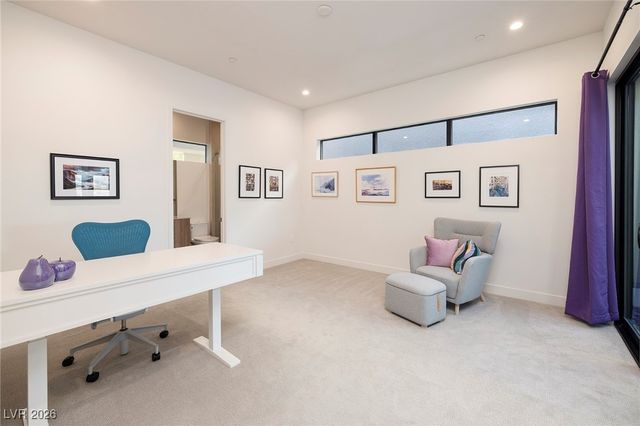 25 Falling Ridge Lane, Henderson, NV 89011