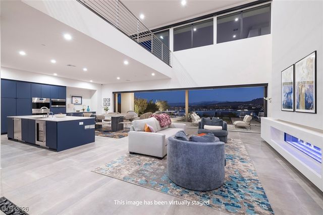 25 Falling Ridge Lane, Henderson, NV 89011