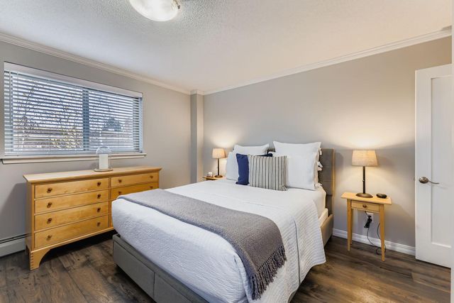 2727 W 43rd Street 303, Minneapolis, MN 55410