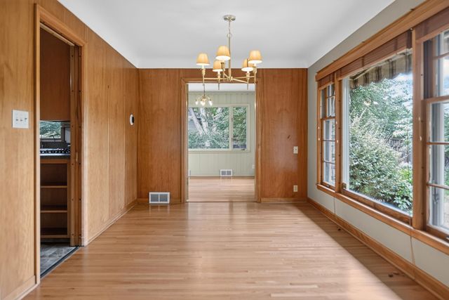 5004 Yvonne Terrace, Edina, MN 55436