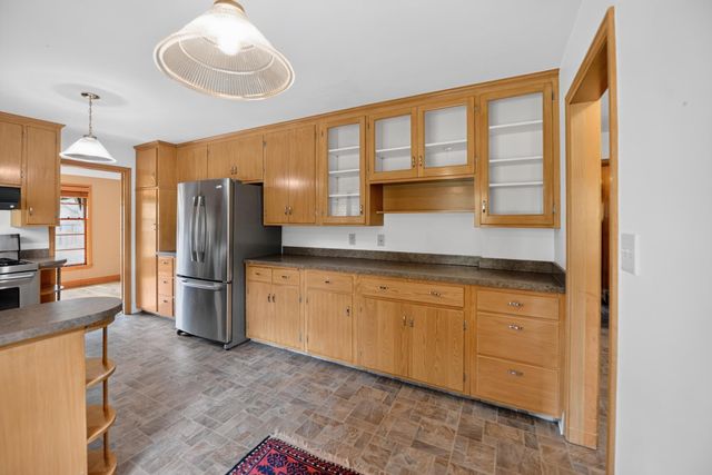 5004 Yvonne Terrace, Edina, MN 55436