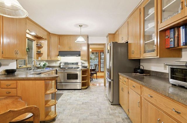 5004 Yvonne Terrace, Edina, MN 55436
