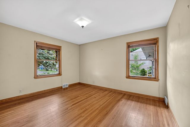 5004 Yvonne Terrace, Edina, MN 55436