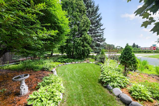 5004 Yvonne Terrace, Edina, MN 55436