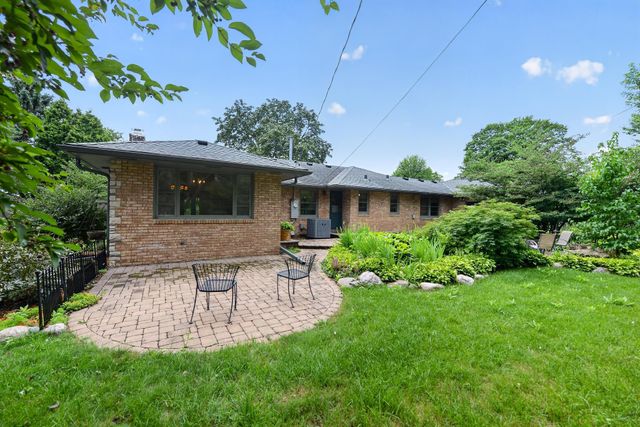 5004 Yvonne Terrace, Edina, MN 55436