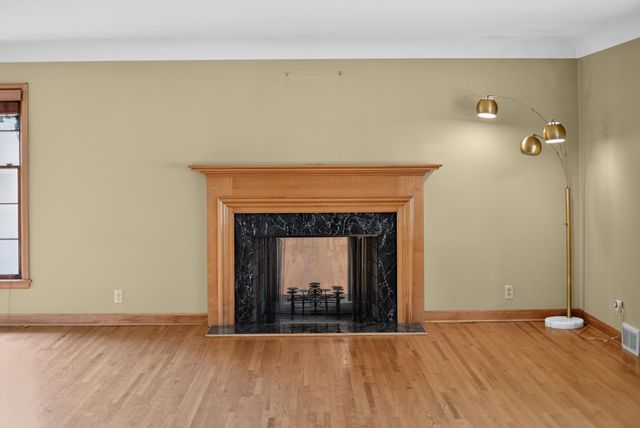 5004 Yvonne Terrace, Edina, MN 55436