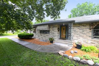 5004 Yvonne Terrace, Edina, MN 55436