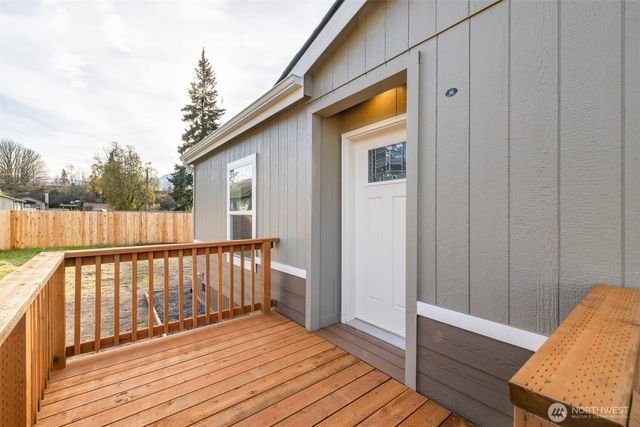 2920 E Myrtle Street, Port Angeles, WA 98362