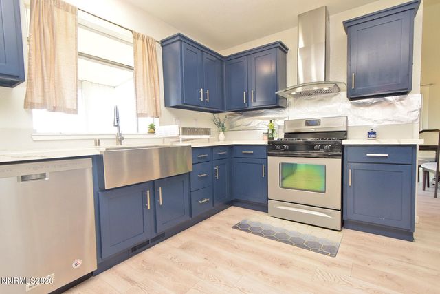 5435 Santa Rosa Avenue, Sparks, NV 89436