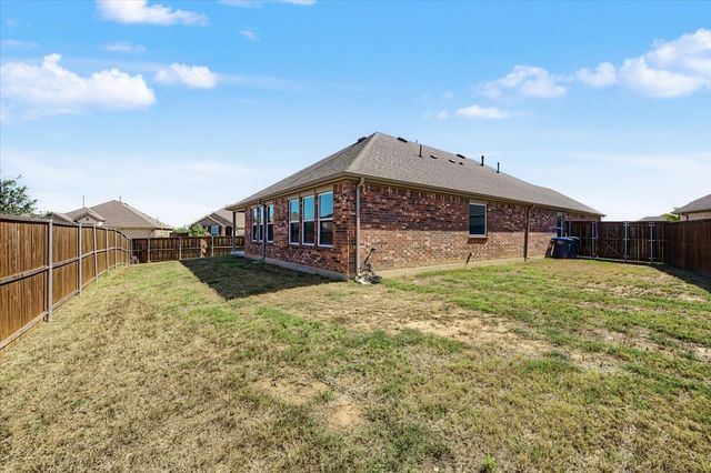5949 Silverhollow Drive, Fort Worth, TX 76137