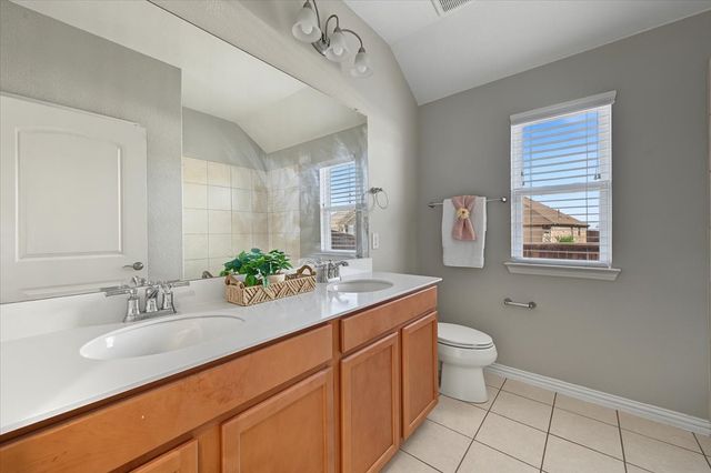 5949 Silverhollow Drive, Fort Worth, TX 76137