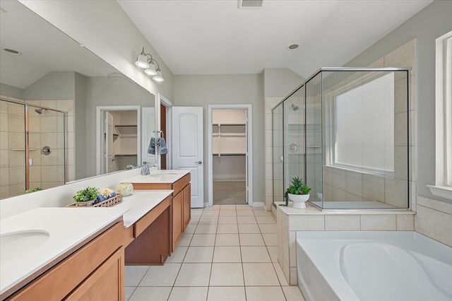 5949 Silverhollow Drive, Fort Worth, TX 76137