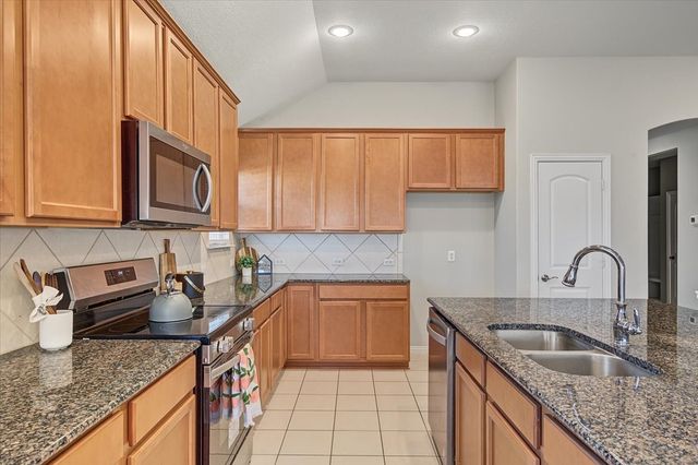 5949 Silverhollow Drive, Fort Worth, TX 76137