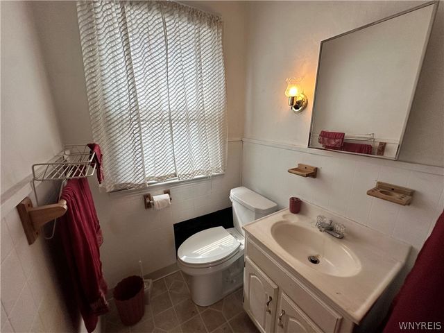 35 Columbus Avenue, Buffalo, NY 14220
