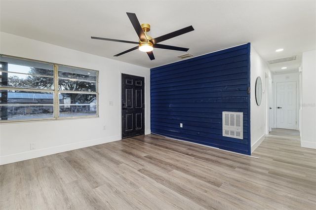 661 DUNCAN CIRCLE E, Auburndale, FL 33823