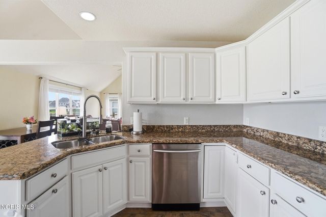 3948 Bridge Creek Boulevard, Sylvania, OH 43560