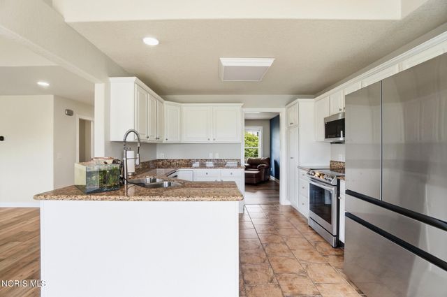 3948 Bridge Creek Boulevard, Sylvania, OH 43560