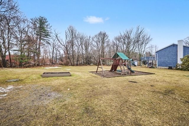 29 S Bedford St, Burlington, MA 01803