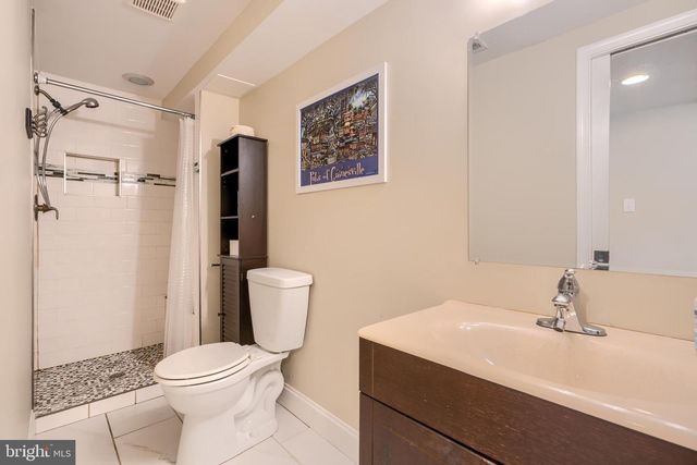 802 S POTOMAC ST, Baltimore, MD 21224