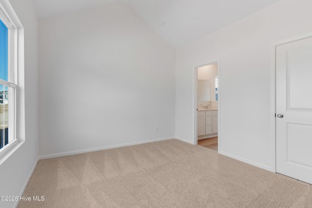 101 W Farley 83, Hampstead, NC 28443