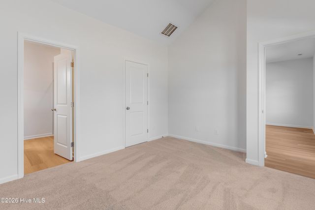 101 W Farley 83, Hampstead, NC 28443