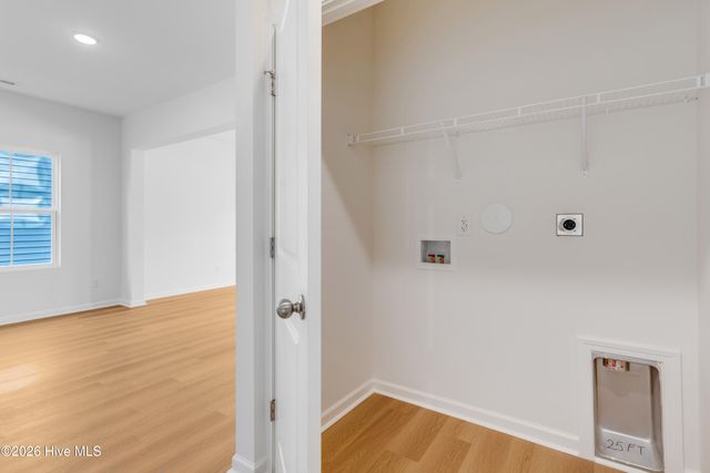 101 W Farley 83, Hampstead, NC 28443