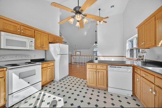 1706 W Marigold Drive, Joplin, MO 64801