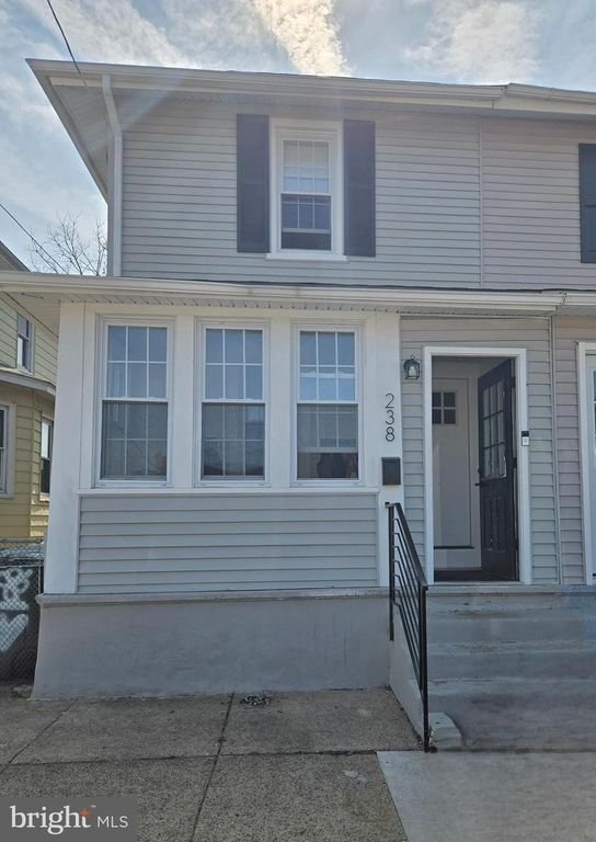 238 FILMORE ST, Riverside, NJ 08075