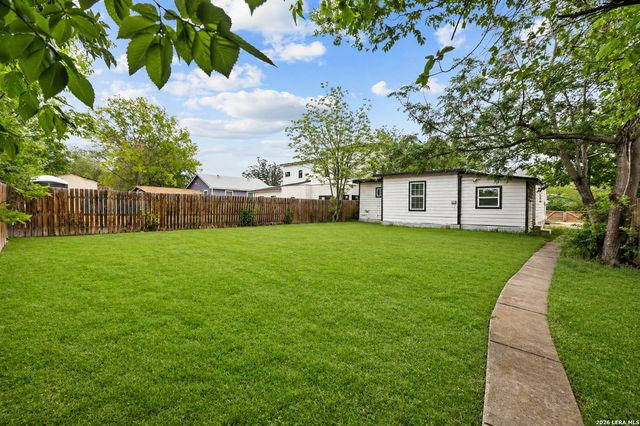 115 FREDONIA ST, San Antonio, TX 78203