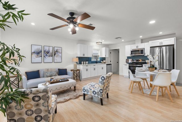 115 FREDONIA ST, San Antonio, TX 78203