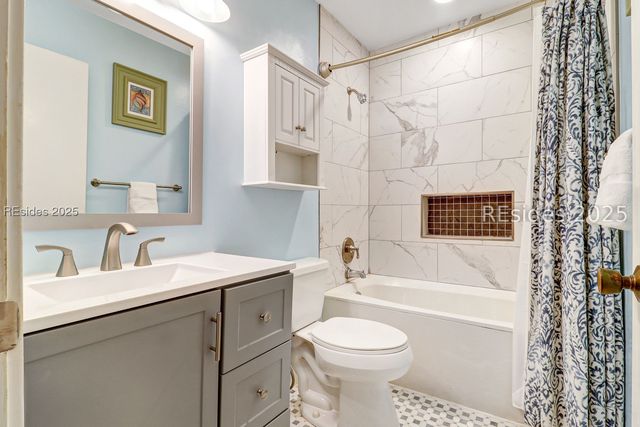 101 Lighthouse Rd Apt 2204, Hilton Head Island, SC 29928