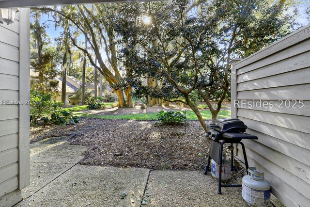 101 Lighthouse Rd Apt 2204, Hilton Head Island, SC 29928