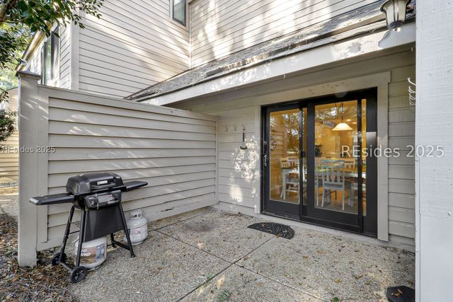 101 Lighthouse Rd Apt 2204, Hilton Head Island, SC 29928