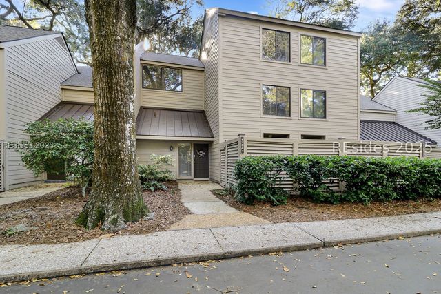 101 Lighthouse Rd Apt 2204, Hilton Head Island, SC 29928