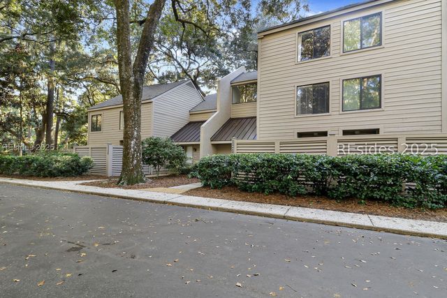 101 Lighthouse Rd Apt 2204, Hilton Head Island, SC 29928