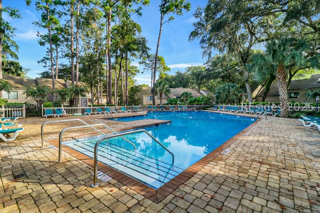 101 Lighthouse Rd Apt 2204, Hilton Head Island, SC 29928