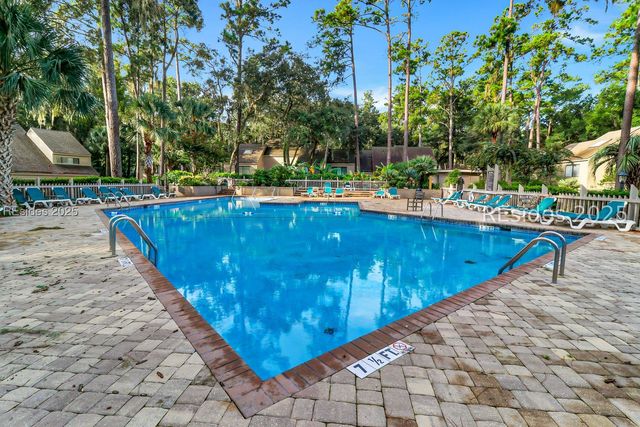 101 Lighthouse Rd Apt 2204, Hilton Head Island, SC 29928