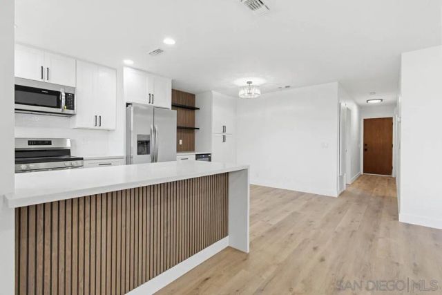 4379 Albatross Way, Oceanside, CA 92057