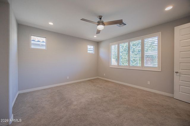 2612 W PEROLA Drive, Phoenix, AZ 85085